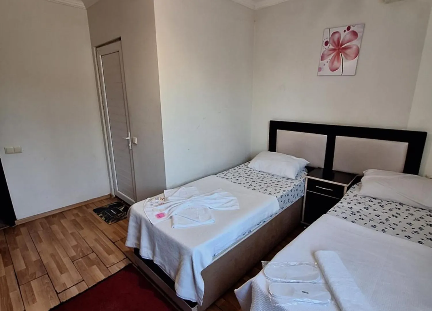 Gold Hotel Batum  באטומי